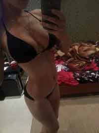 horny girl in Lafayette looking for a friend with benefits